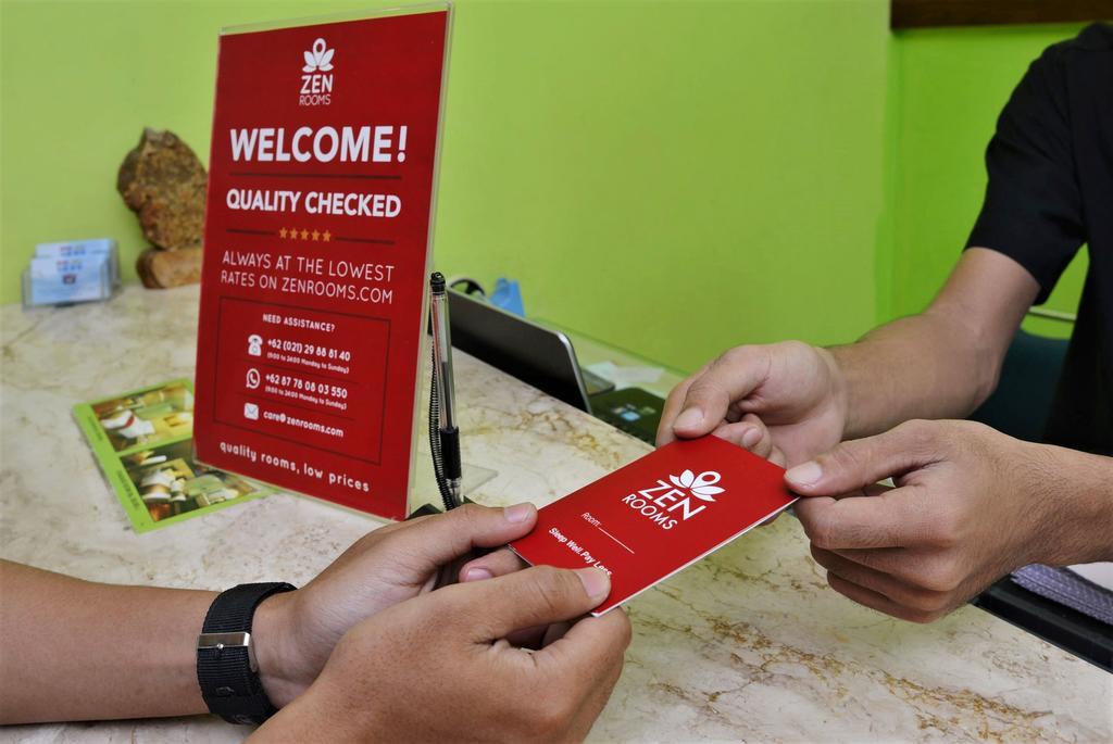 Zen Rooms Rujia Pecenongan Dżakarta Zewnętrze zdjęcie