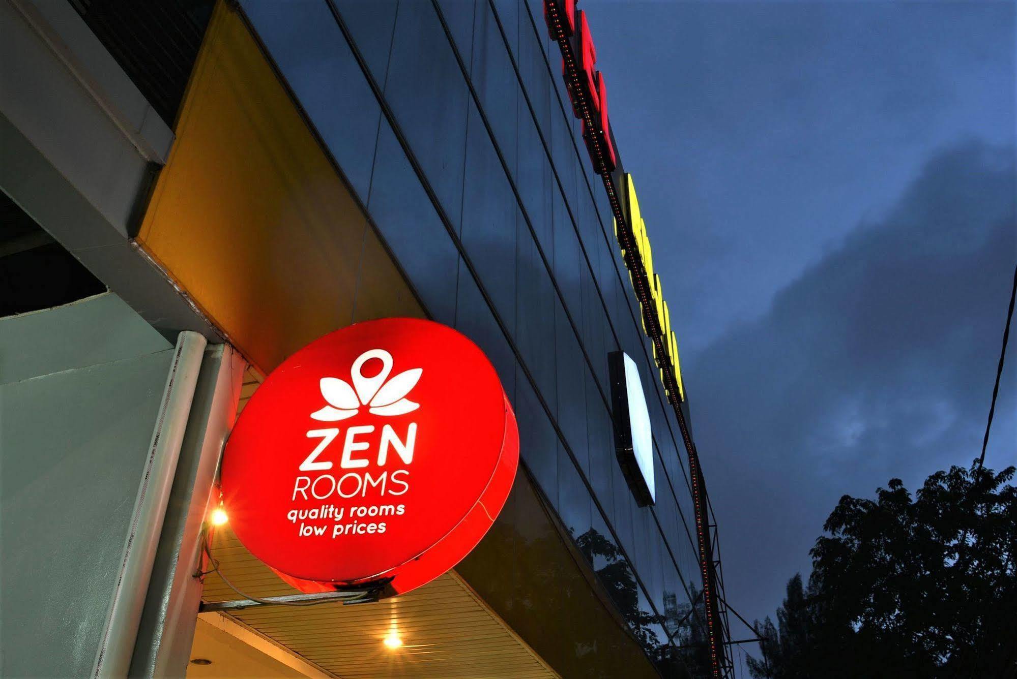 Zen Rooms Rujia Pecenongan Dżakarta Zewnętrze zdjęcie